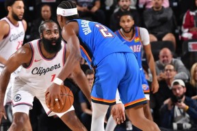 关于哈登关键节点势不可挡，IG带队取胜！的信息